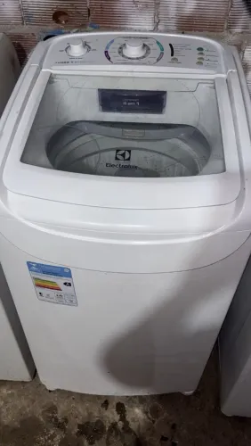 MÁQUINA DE LAVAR ELETROLUX MUITO NOVA DOU GARANTIA DE 3'MESES FAÇO A ENTREGA GRÁTIS
