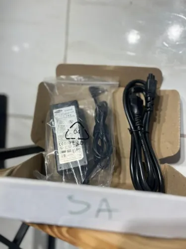 Carregador para Notebook Samsung Pino Fino 