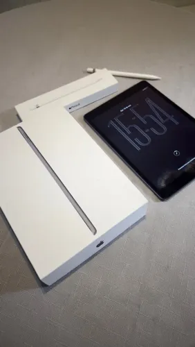 iPad 9ª Geração (64Gb) + Apple Pencil