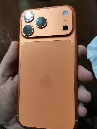 iPhone 17 pro Max Laranja 512gb