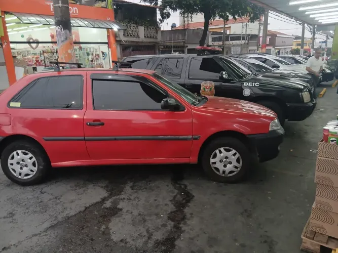 Volkswagen Gol Geração III 1.0 MI 8V Gasolina Mec. 2P 2001