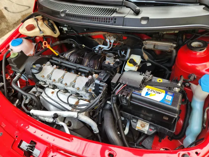 Volkswagen Gol Geração V 1.0 8V MI Total Flex Mec. 4P 2012