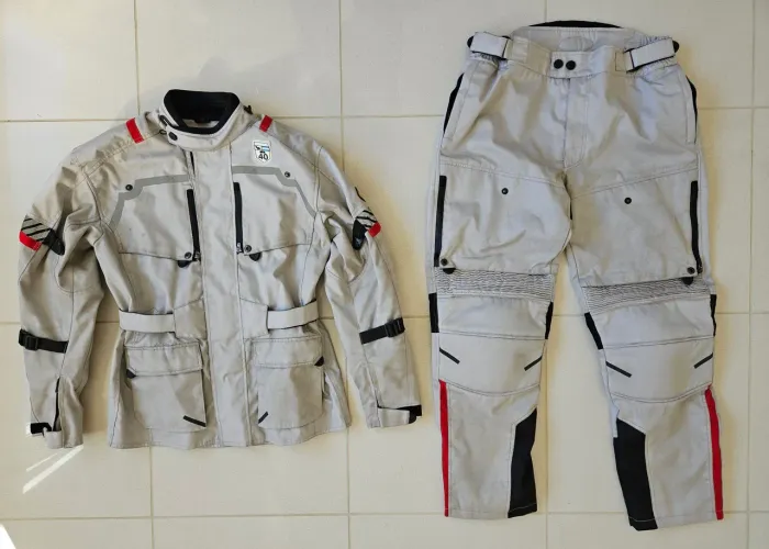 Conjunto Jaqueta e calça de motociclismo