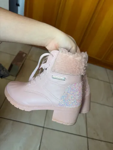 Bota infantil rosa, número 31, semi-nova
