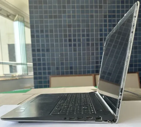 Notebook Dell Inspiron 15 5547 - Para Peças - Funciona Ligado na Tomada