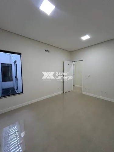 Sala comercial para locação no Centro - Rio Claro/SP.