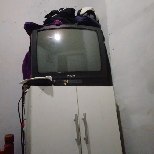 Tv Philips 21polegadas funcionando perfeitamente com conversor e antena digital