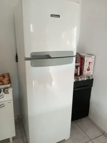 Geladeira super nova