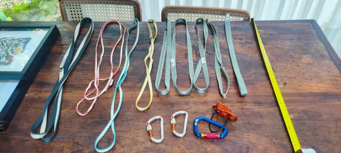 OPORTUNIDADE EQUIPAMENTOS DE ESCALADA