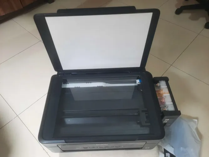 Impressora falhando na impressão, mas funcionando