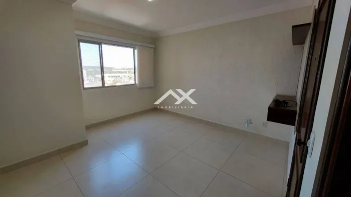 Apartamento com 3 dormitórios à venda, 65 m² por R$ 360.000 - Condomínio Residencial Villa