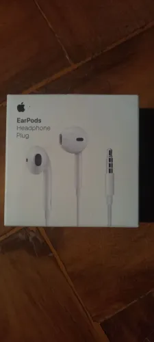 Fone de ouvidos Earpods plug apple usado