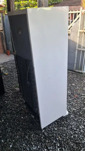 ? Geladeira eletrolux 100% funcionando com garantia chamaa ?