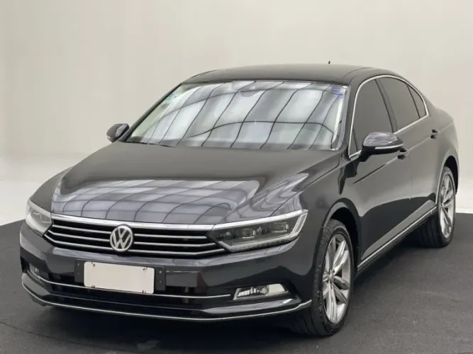Volkswagen Passat Highline 2.0 TSI 220cv Tip. 2019