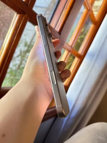 iPhone 16 Pro Max 256GB Seminovo 