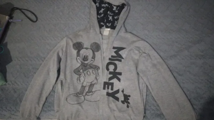 Casaco cinza do Mickey