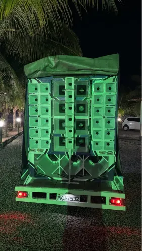 PAREDÃO POUCO USADO