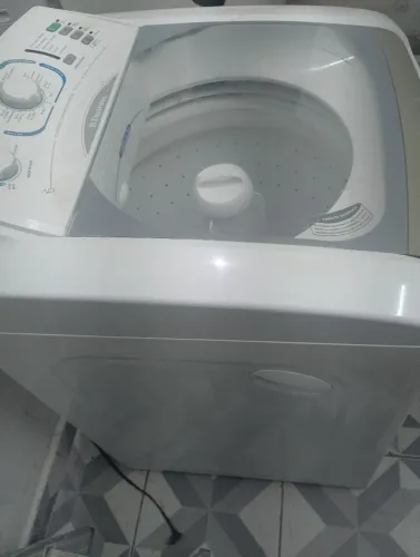 Máquina de lavar Eletrolux 15kg