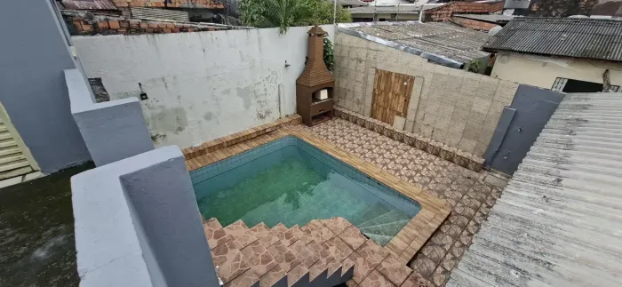 DOM PEDRO - CASA A VENDA - 650.000 - EXC LOCAL