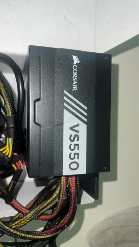 Fonte Corsair VS550w 80 Plus
