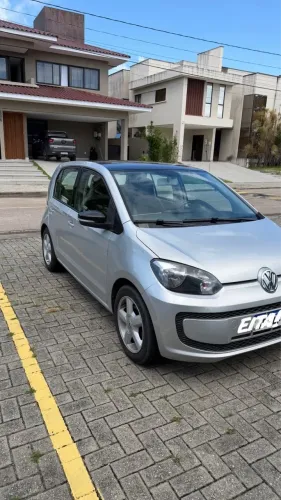 Volkswagen Up! Move 1.0 TSI Total Flex 12V 5P 2016