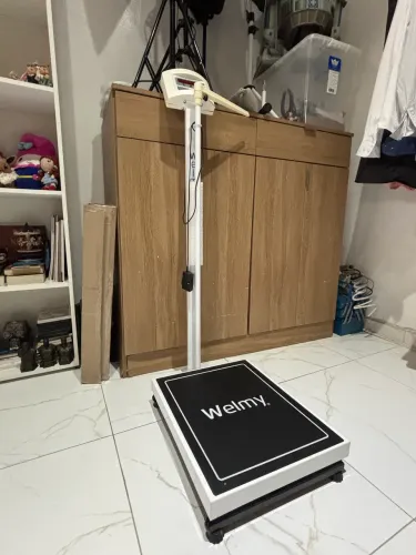 Balança Digital 300kg Antropométrica W300 50g - Welmy