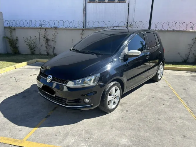 Volkswagen Fox Rock IN RIO 1.6 MI Total Flex 8V 5P 2016