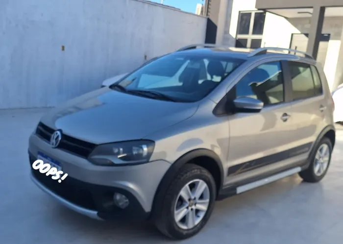 Volkswagen Crossfox 1.6 MI Total Flex 8V 5P 2011