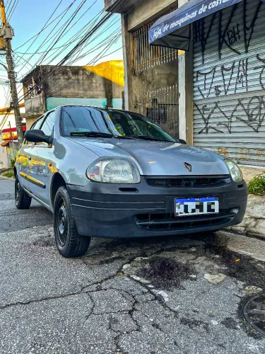 Renault Clio RL / Yahoo/ Authent. 1.0 8V 5P 2001