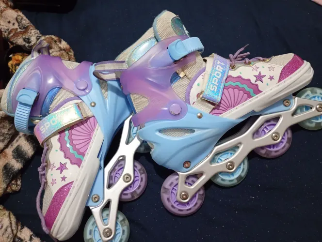 Patins com luzes na roda tamanho 39