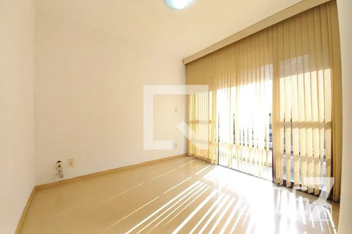 APARTAMENTO RESIDENTIAL em Campinas - São Paulo, Cambuí