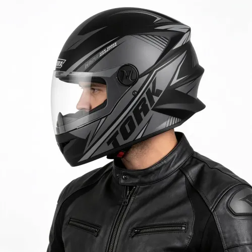 Capacete prata, viseira transparente
