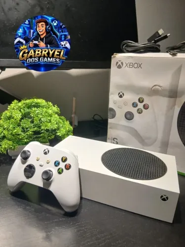 OPORTUNIDADE! XBOX SERIES S + LACRE DE FÁBRICA!