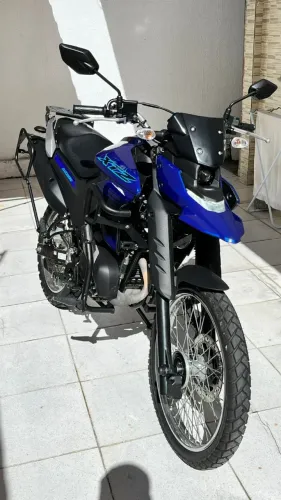Yamaha Lander 250 (2025) | Apenas 3.200 km, Quitada e Equipada!