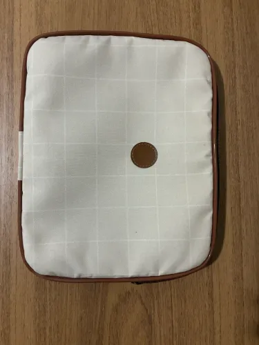 Necessaire