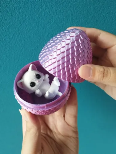 Ovo surpresa colecione gatinho coelhinho hamster aranha entre outros personagens
