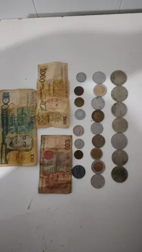 Moedas antigas Preço a negociar!!