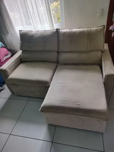 Sofá retrátil reclinável usado