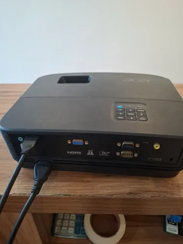 Projetro acer usado