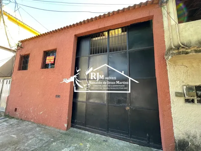 ALUGO GALPÃO com 320 metros quadrados em Parada de Lucas - Rio de Janeiro - RJ