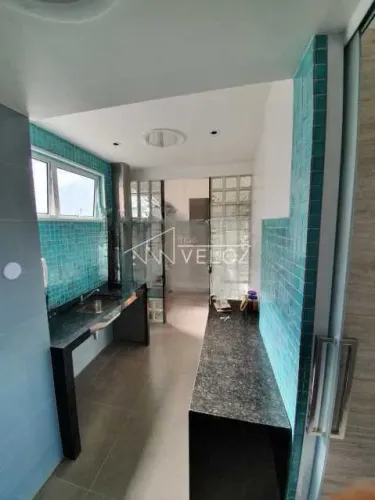 Apartamento : / Residencial / Catete