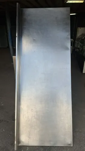 Tampo de mesa de inox 304. Medidas: 1,90mx70cm. Valor: 850,00 reais.