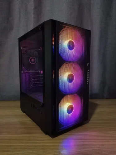 Computador I7 + 16GB ou 8GB memória + 240 GB SSD