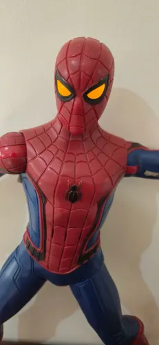 Super herói homem aranha