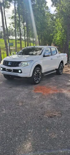 Mitsubishi L200 Triton S. HPE FTP 2.4 CD Dies. Aut. 2017