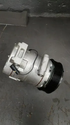 COMPRESSOR DO AR CONDICIONADO CODIGO 23B820803A