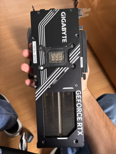 GPU- ?RTX 5070 GIGABYTE?