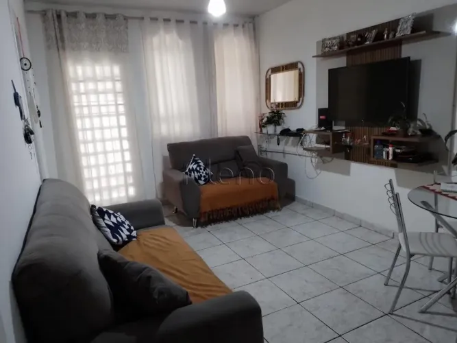 Casa à venda com 2 quartos no Bonfim, Campinas.