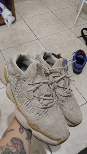 Tênis Adidas yeezy 500 OG