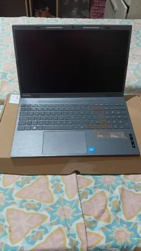 Vende-se notebook positivo